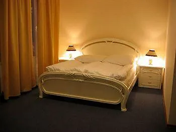 Hotel Julian Warsaw